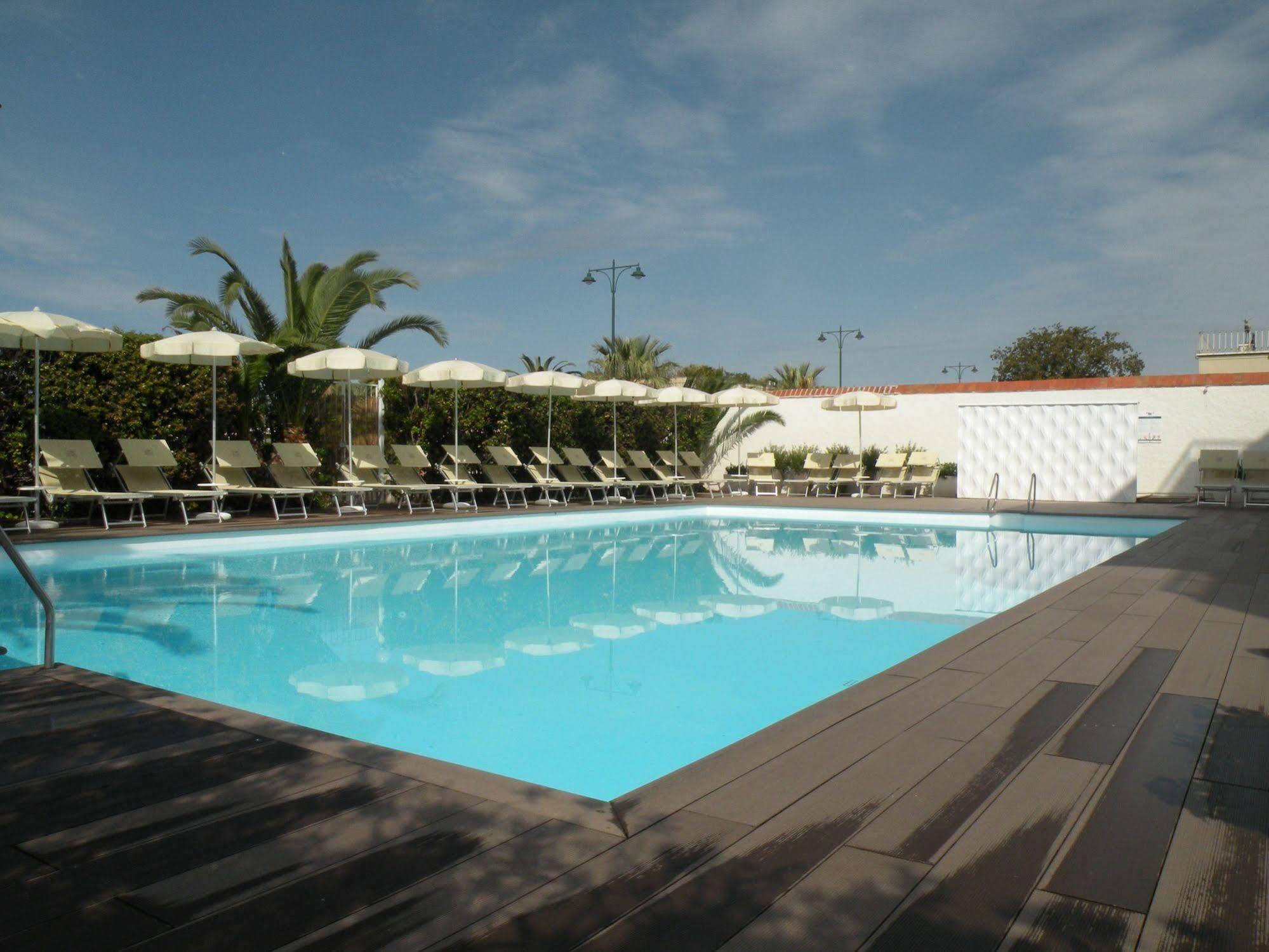 Hotel Grand 4*