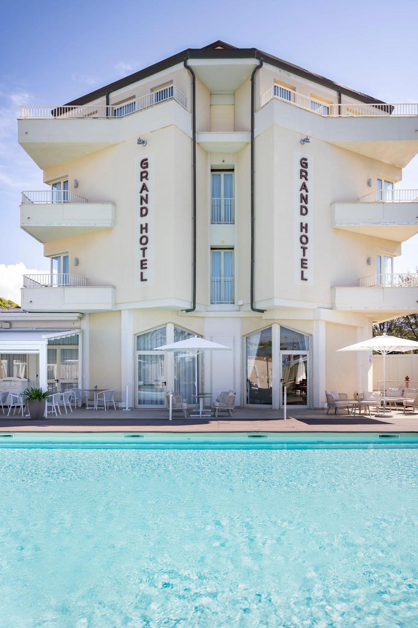 Grand 4* Forte dei Marmi