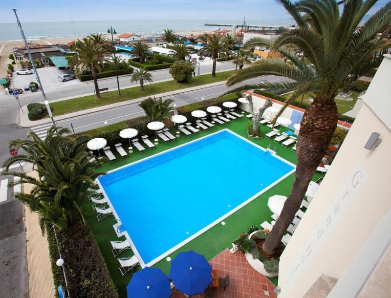 Grand 4* Forte dei Marmi